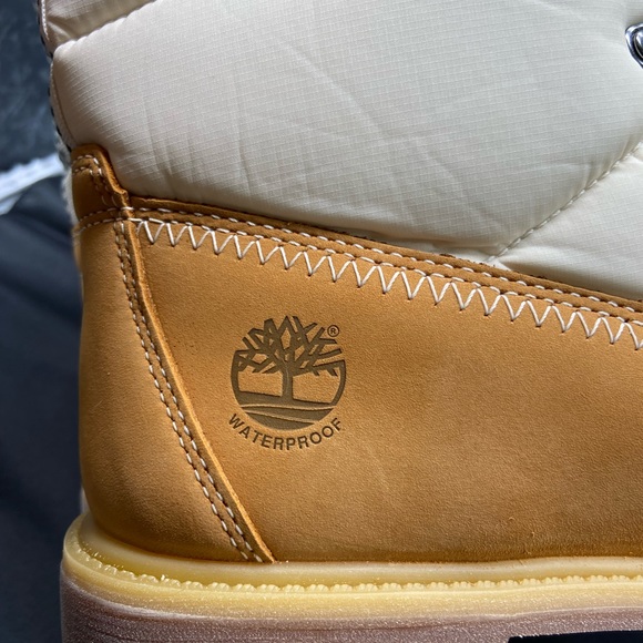 TIMBERLAND 6 INCH PREMIUM PUFFER WATERPROOF Boot WHEAT NUBUCK A2ER8 Women Size 9 - Picture 7 of 11
